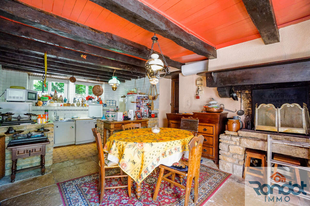 Maison à CUSEY