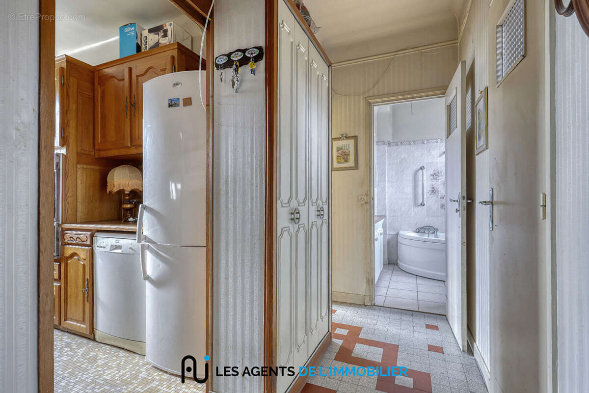 Appartement à NANTERRE