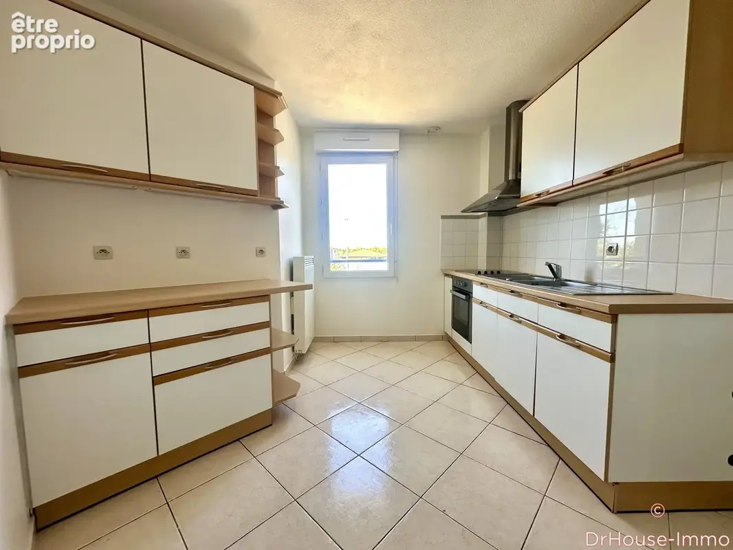Appartement 4 pièces 82 m² à vendre à Poitiers (86000) - photo 4