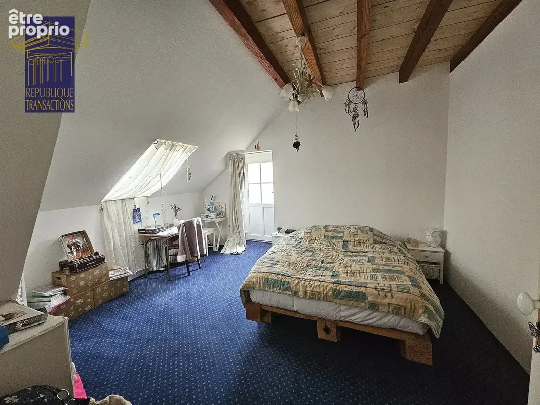 Jolie maison ancienne rénovée avec terrain et dépendance - photo 6