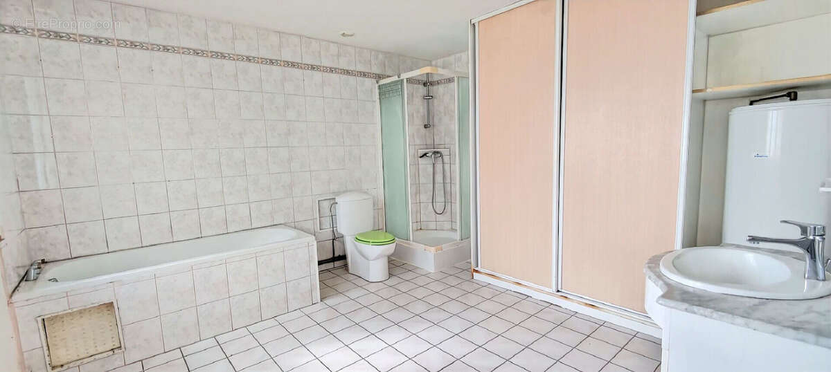 Maison à SAINT-PIAT