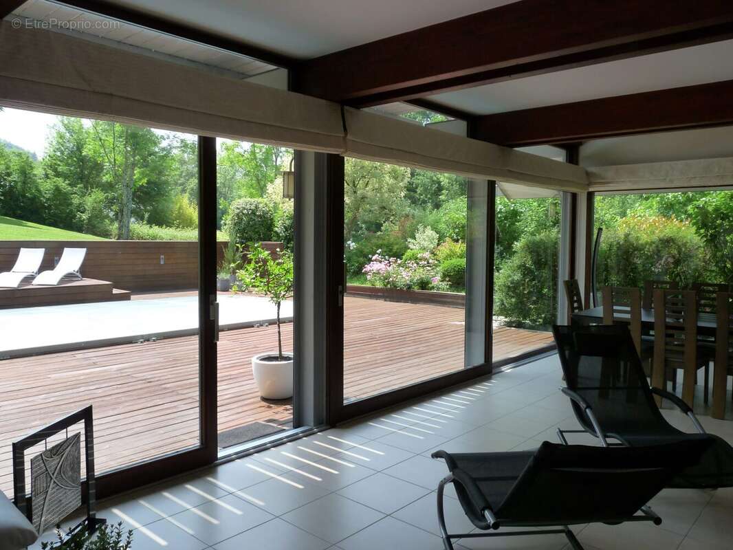 Maison à LONS-LE-SAUNIER