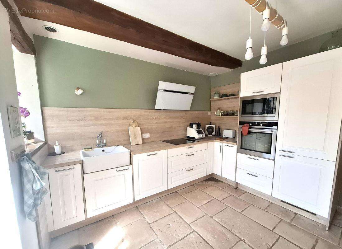 Maison de 144 m² à Hautefontaine - photo 2