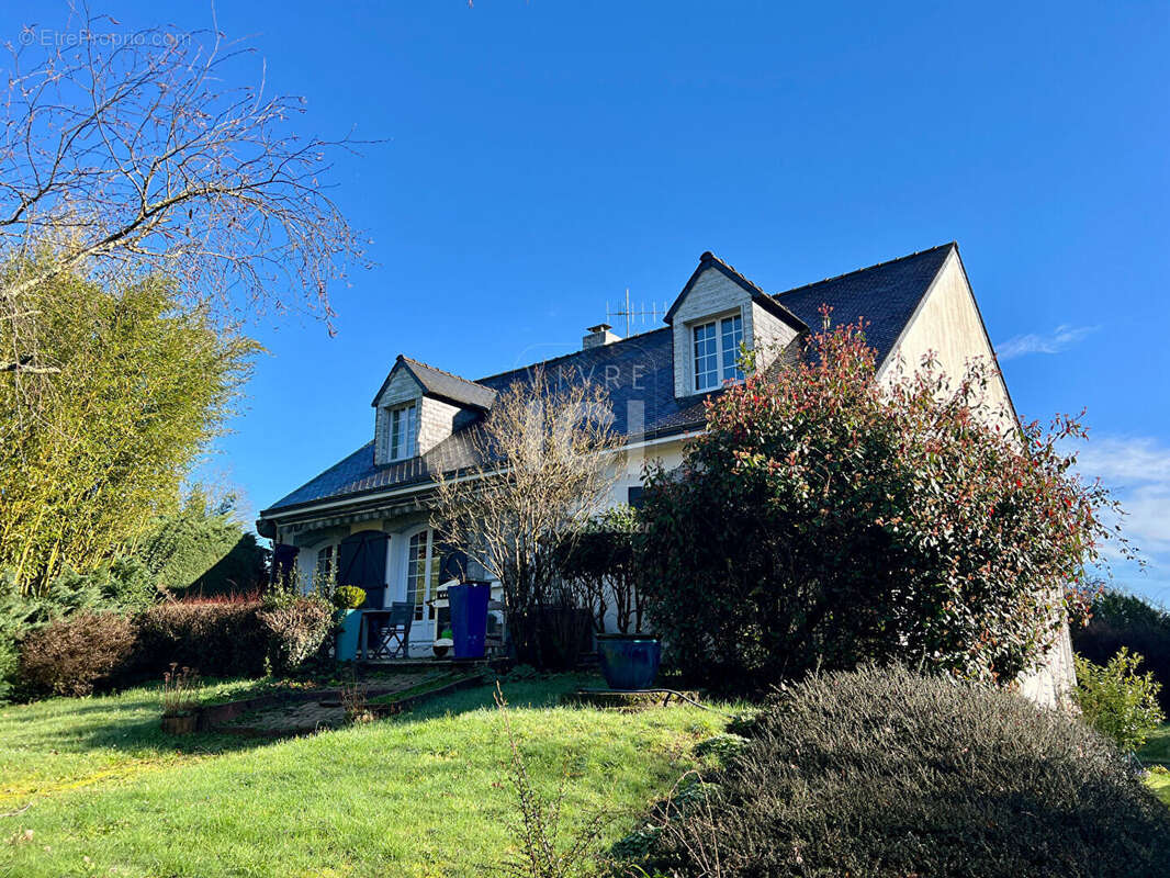 Maison à TREILLIERES