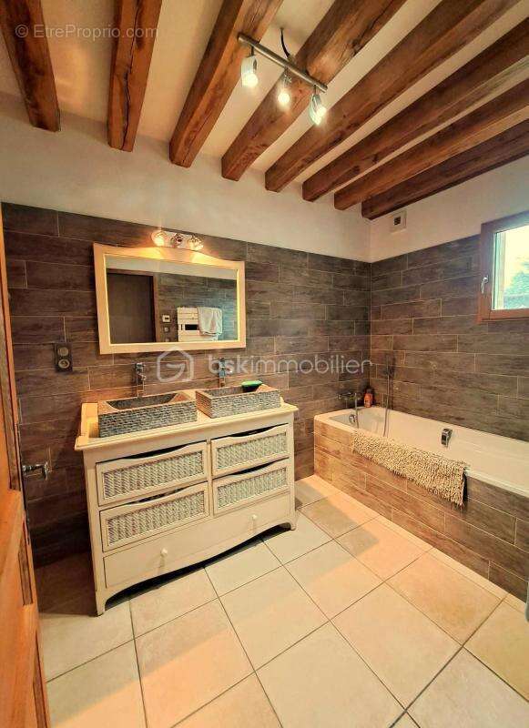 Maison à VERNEUIL-SUR-AVRE