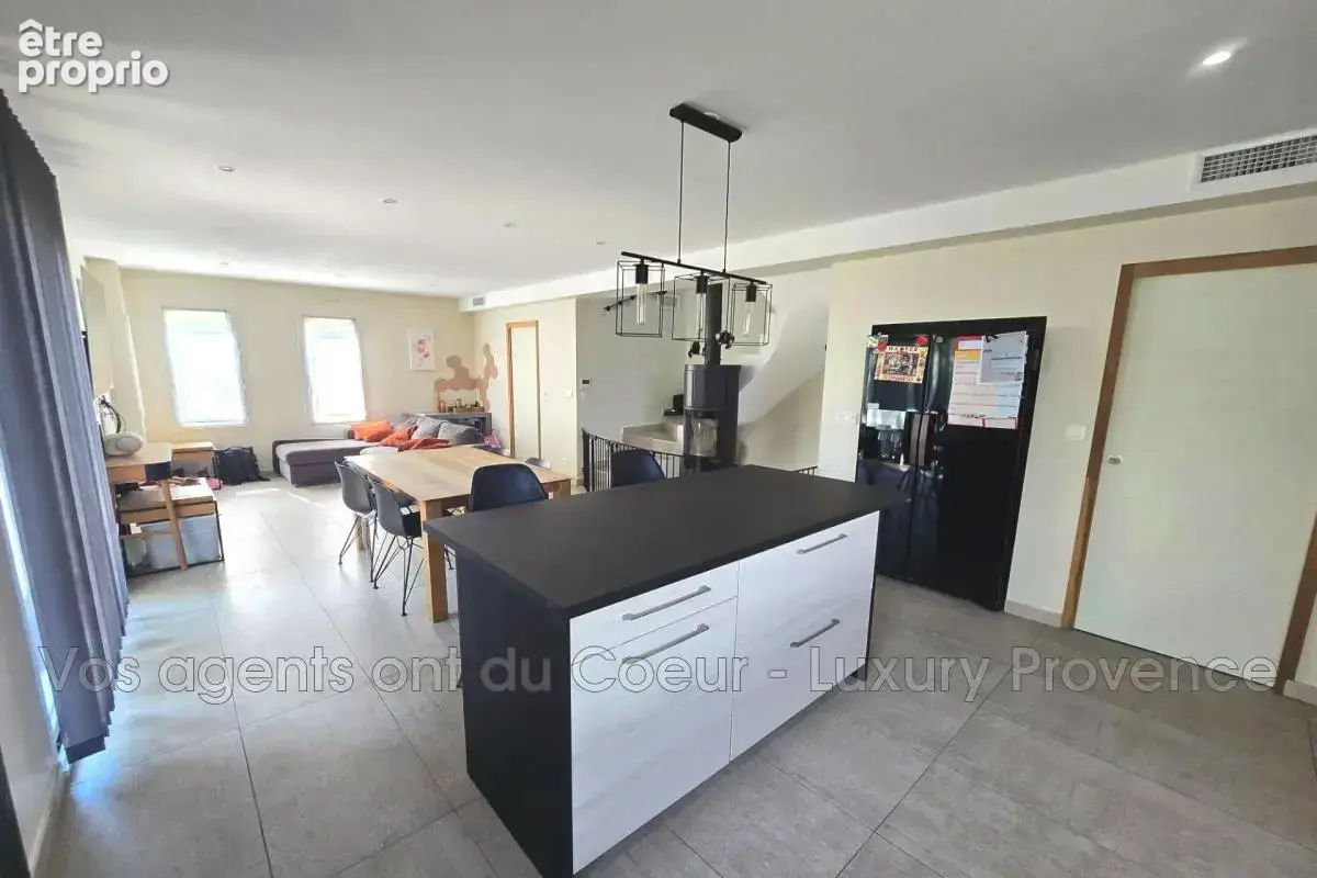 vente maison 5 Pièce(s) - photo 6