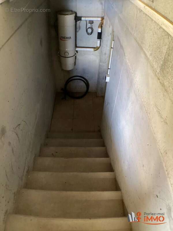 Maison à LA TOURETTE