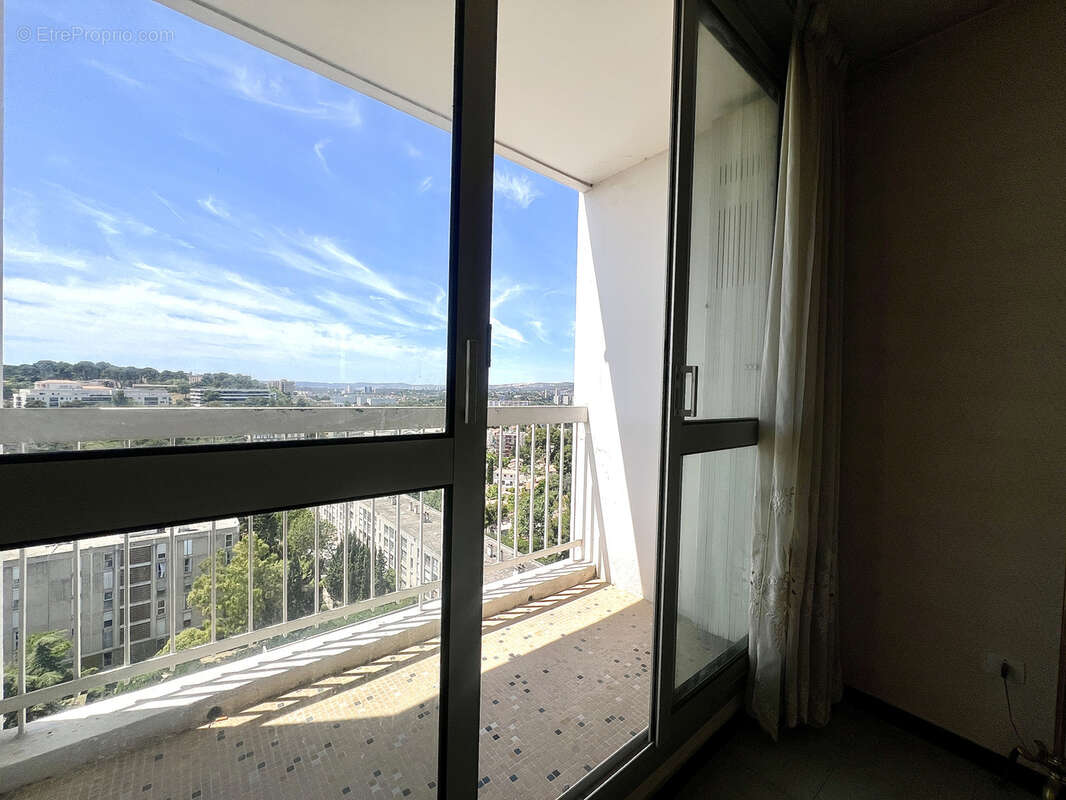 Appartement à MARSEILLE-13E