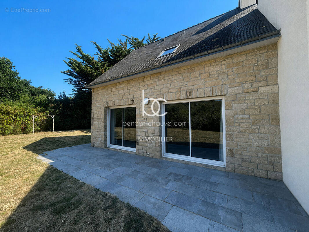 Maison 5 pièces 79 m² · à Sarzeau · 79,4 m² · 336 000 €