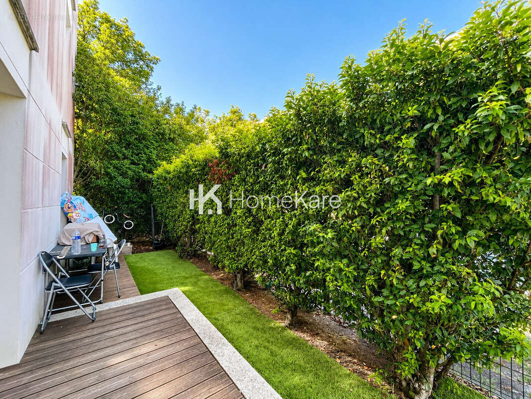 Appartement 44 m² à Cenon  - photo 6