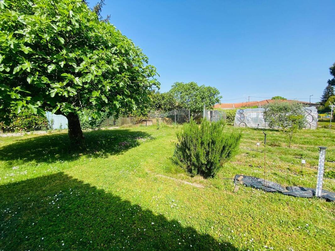 Photo 1 - Maison à CENON