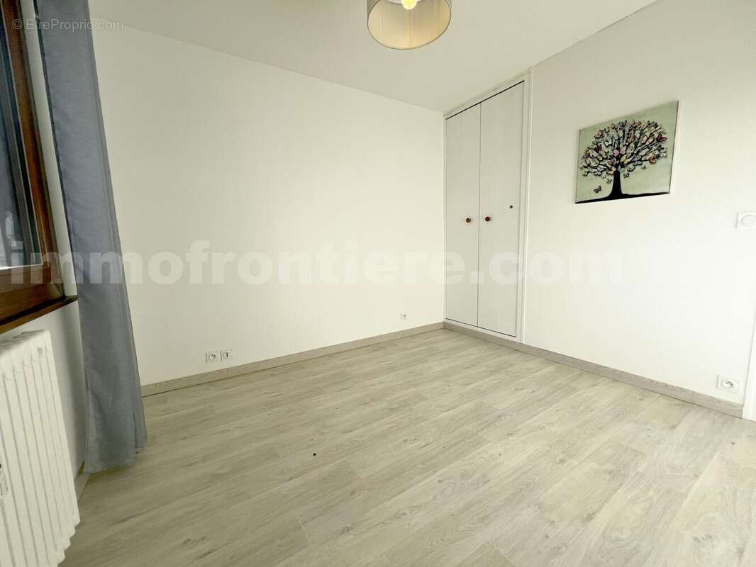 Appartement T2 à Annemasse - Appartement à VILLE-LA-GRAND