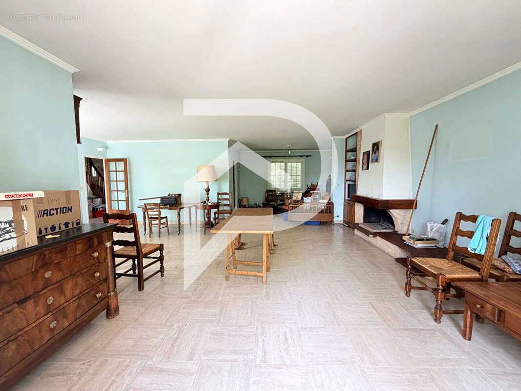 Maison à DAMMARTIN-EN-GOELE