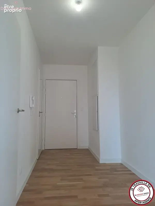 Appartement 144 m² à La Riche  - photo 4