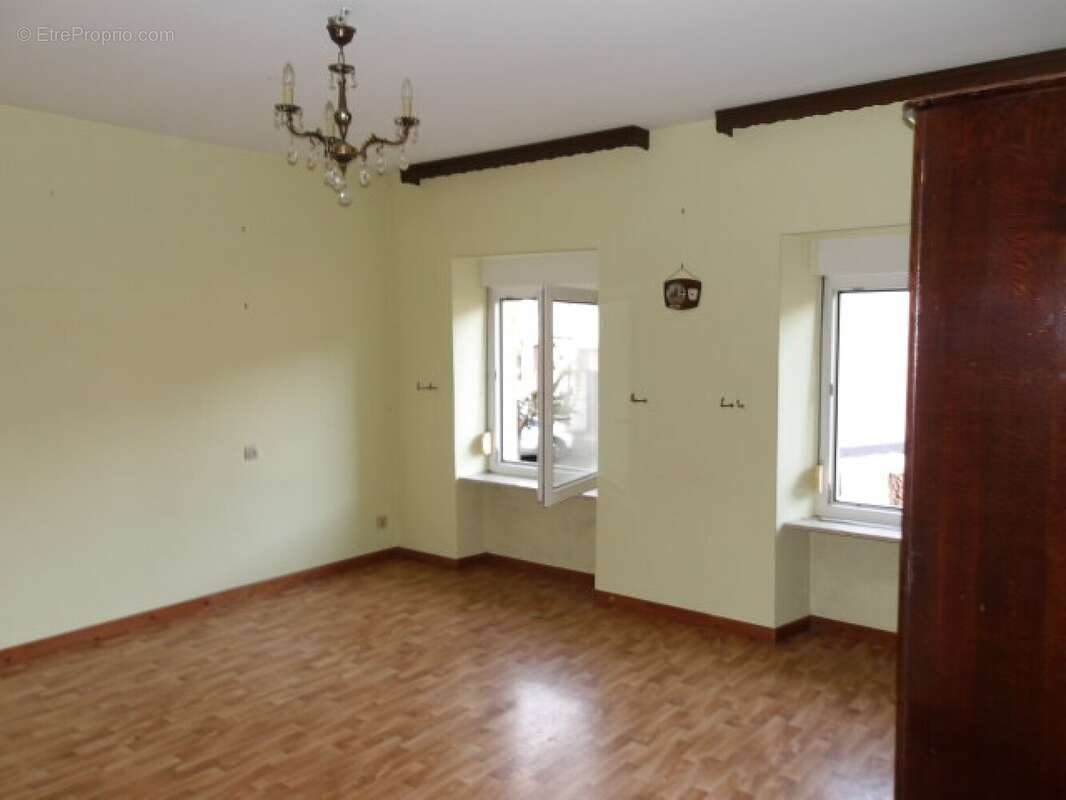 Maison à DIEMERINGEN