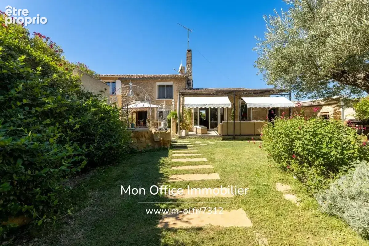 Référence : 7312-SKA - Une adresse de charme au cœur de la Provence - photo 14