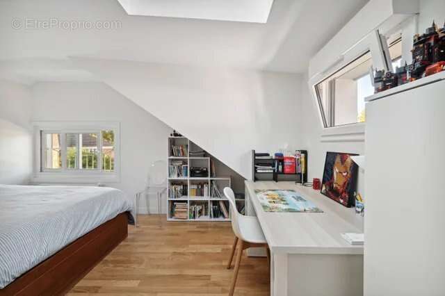 Maison à VAUCRESSON