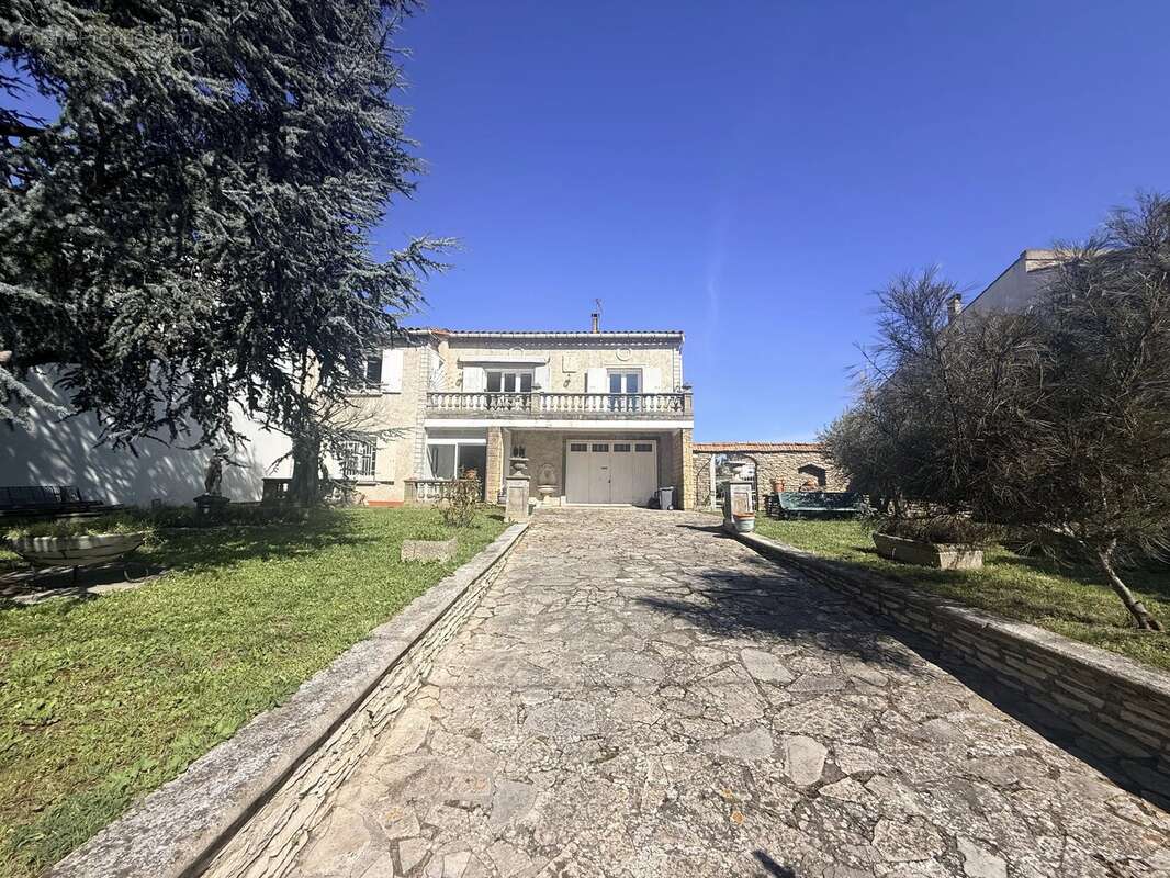 Maison à CARCASSONNE