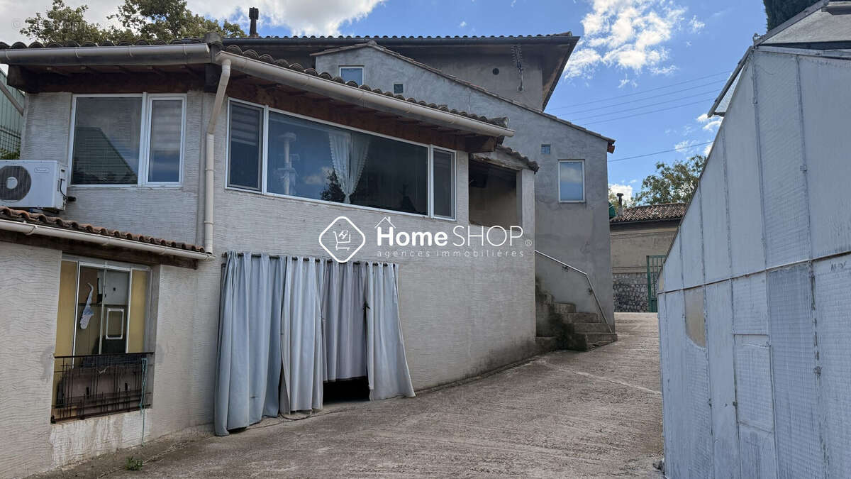 Maison à MARSEILLE-12E