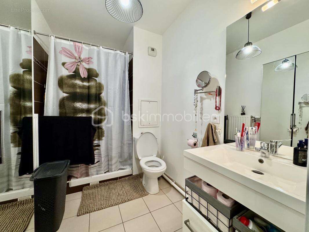 Appartement à CLICHY-SOUS-BOIS