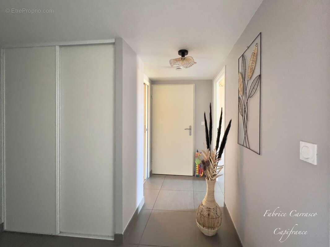 Appartement à vendre 3 pièces (63) T3 de 67,60 m² à Aulnat résidence récente et sécurisée - photo 45
