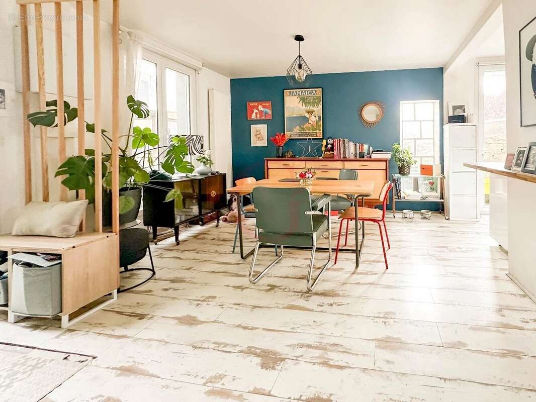 Appartement à BOURG-LA-REINE