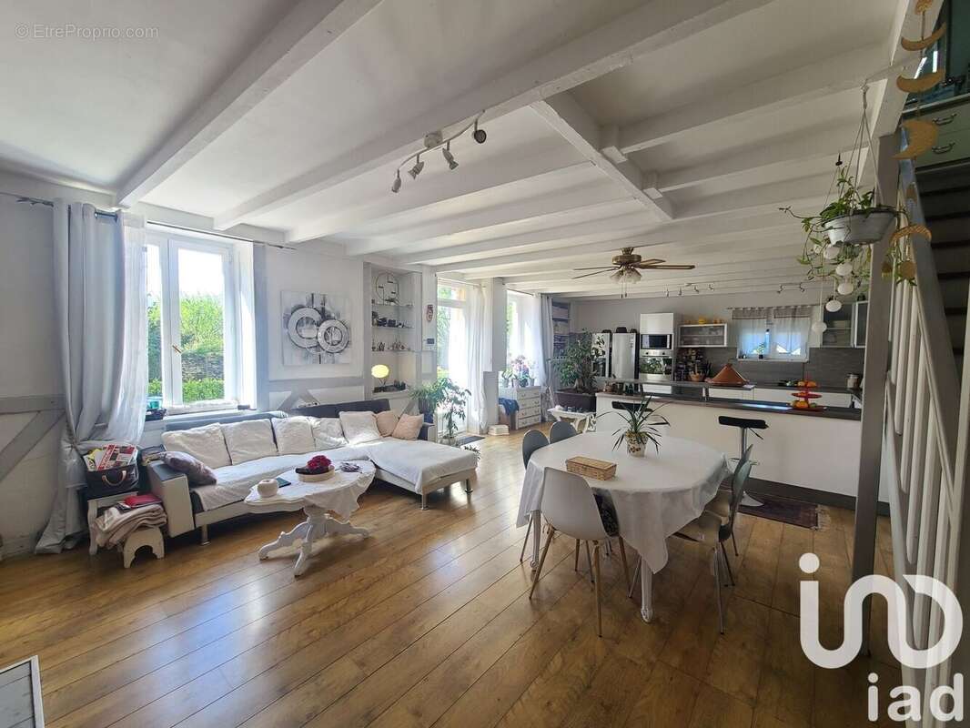 Photo 3 - Maison à SAINT-SAVIOL