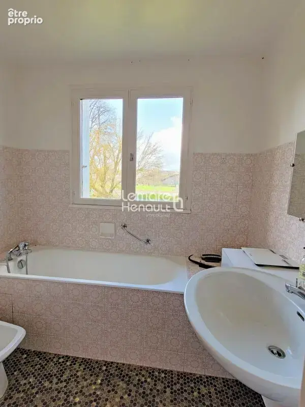 Dreux proche gare appartement F6 113 m² – garage et cave - photo 4