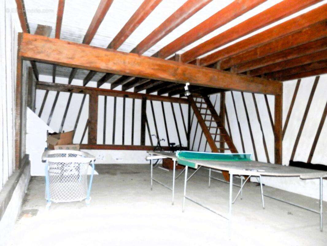 Maison à GRANDVILLIERS