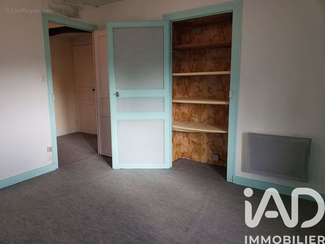 Maison 85 m² à Paizay-Naudouin-Embourie  - photo 6