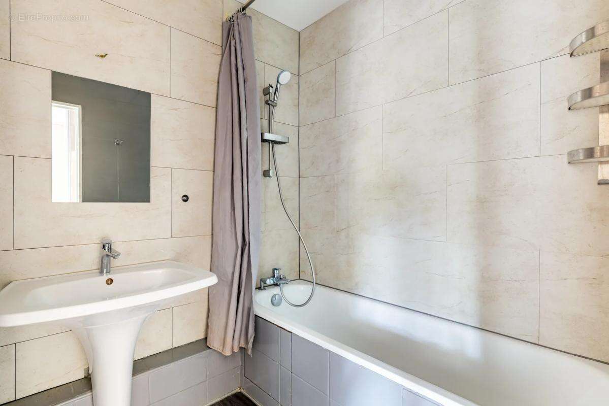 Appartement 3 pièces de 74 m² à Sèvres - photo 11
