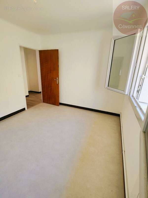 Maison à LA SALLE-PRUNET