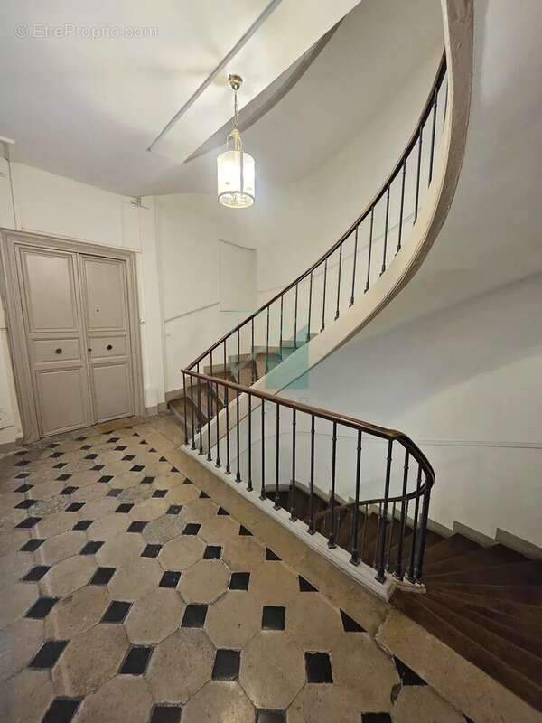 Appartement à PARIS-6E