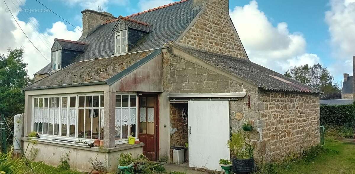 Maison à SIBIRIL