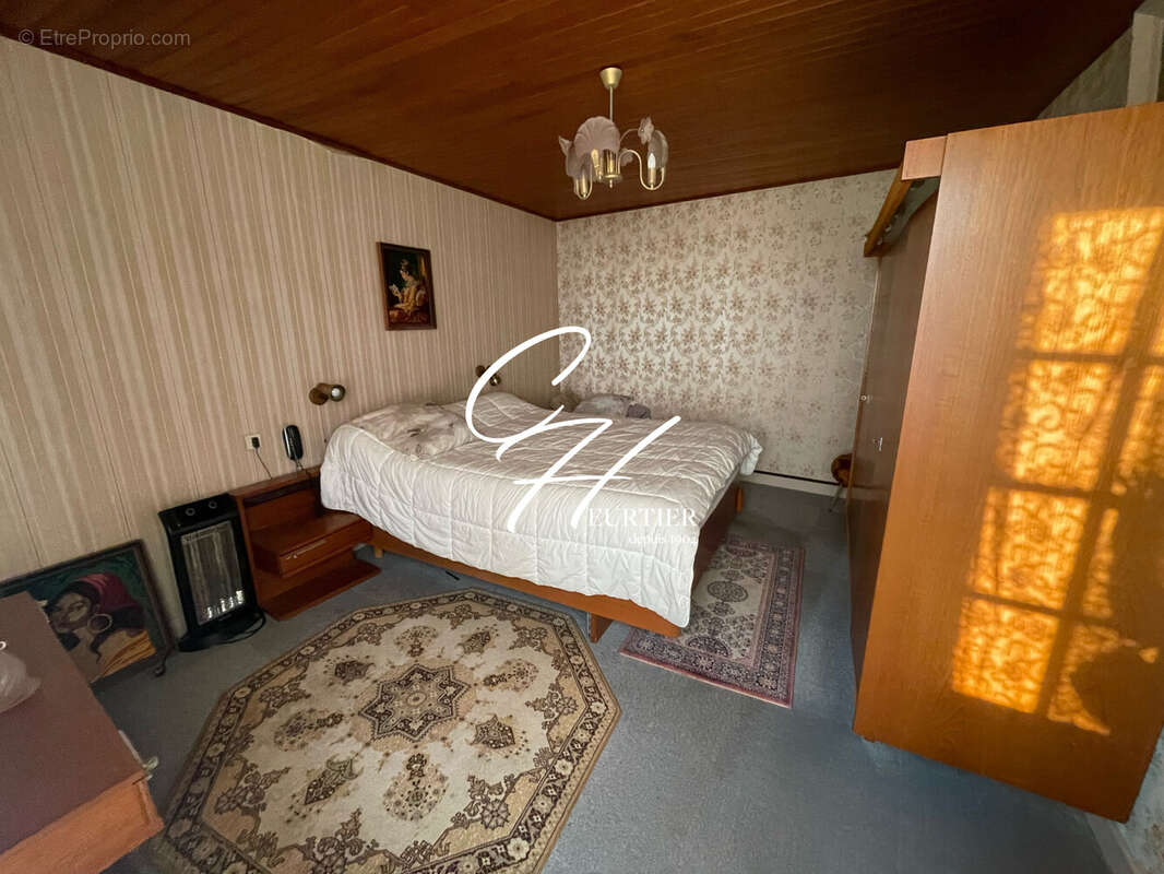 Maison à ECHIROLLES