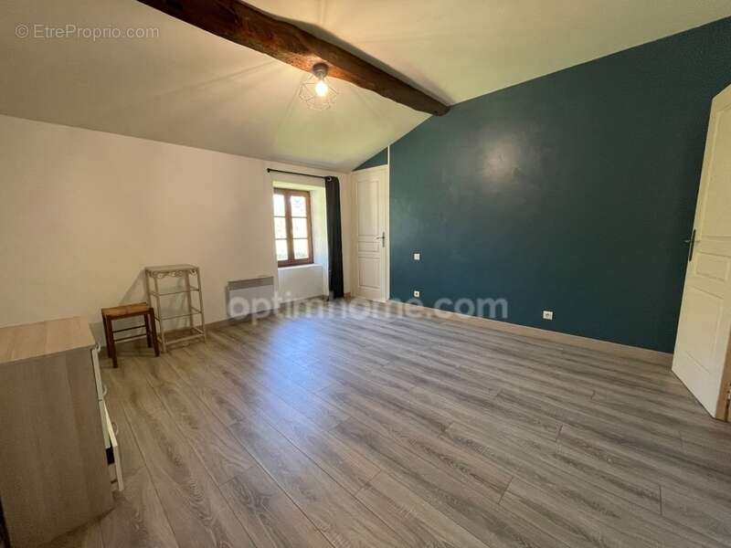 Maison à BELLAC