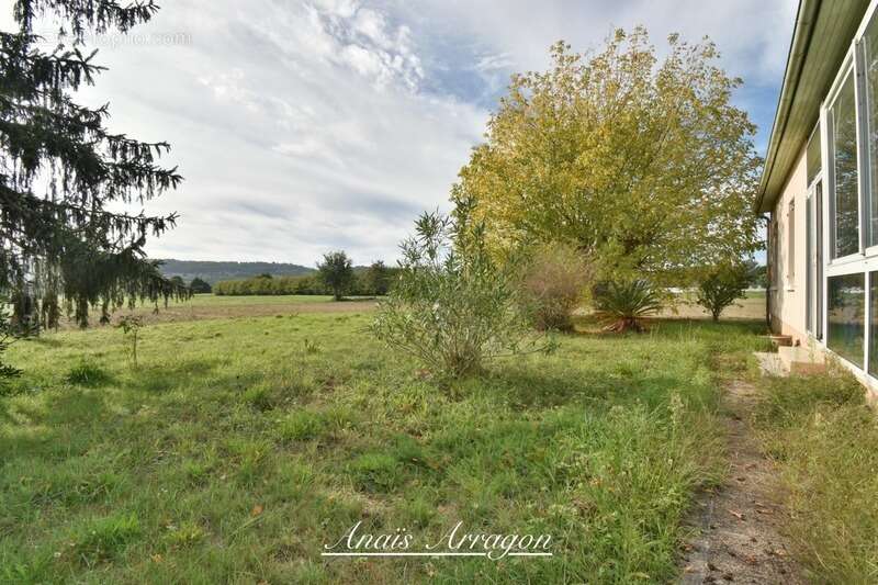 Maison à SAINT-SYLVESTRE-SUR-LOT