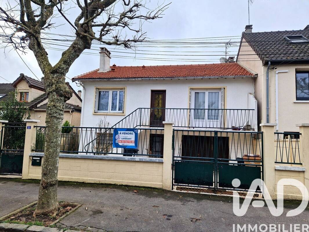 Photo 1 - Maison à GAGNY