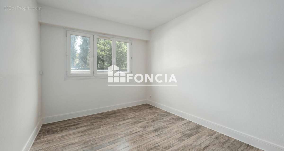 Appartement à FONTENAY-AUX-ROSES