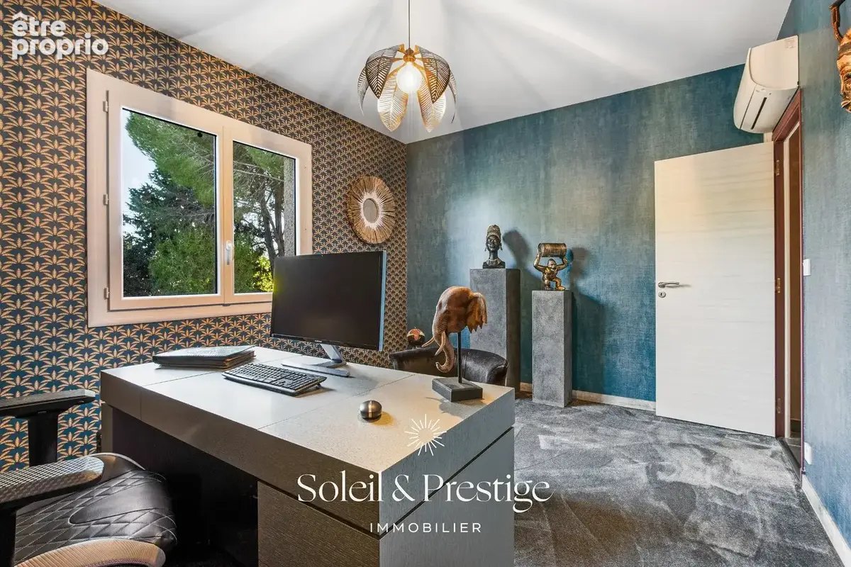 TOURBES - Maison d'architecte avec dépendance, piscine, double garage sur terrain arboré - photo 30