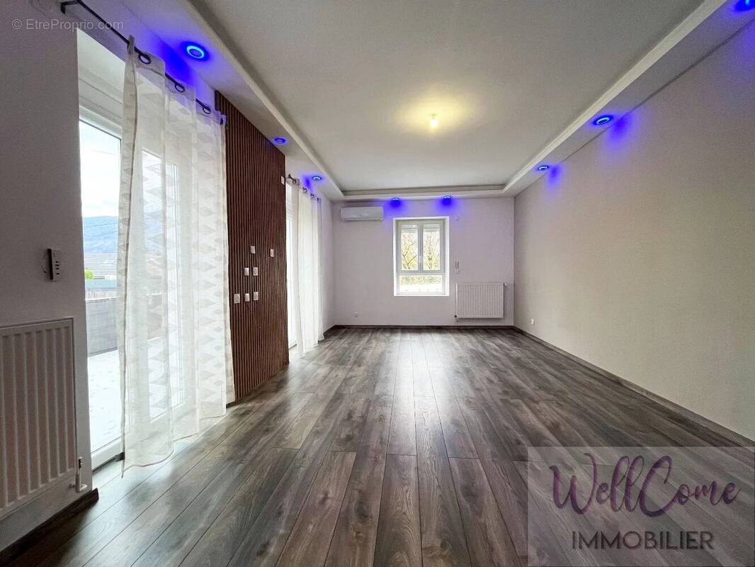 Appartement à AIX-LES-BAINS
