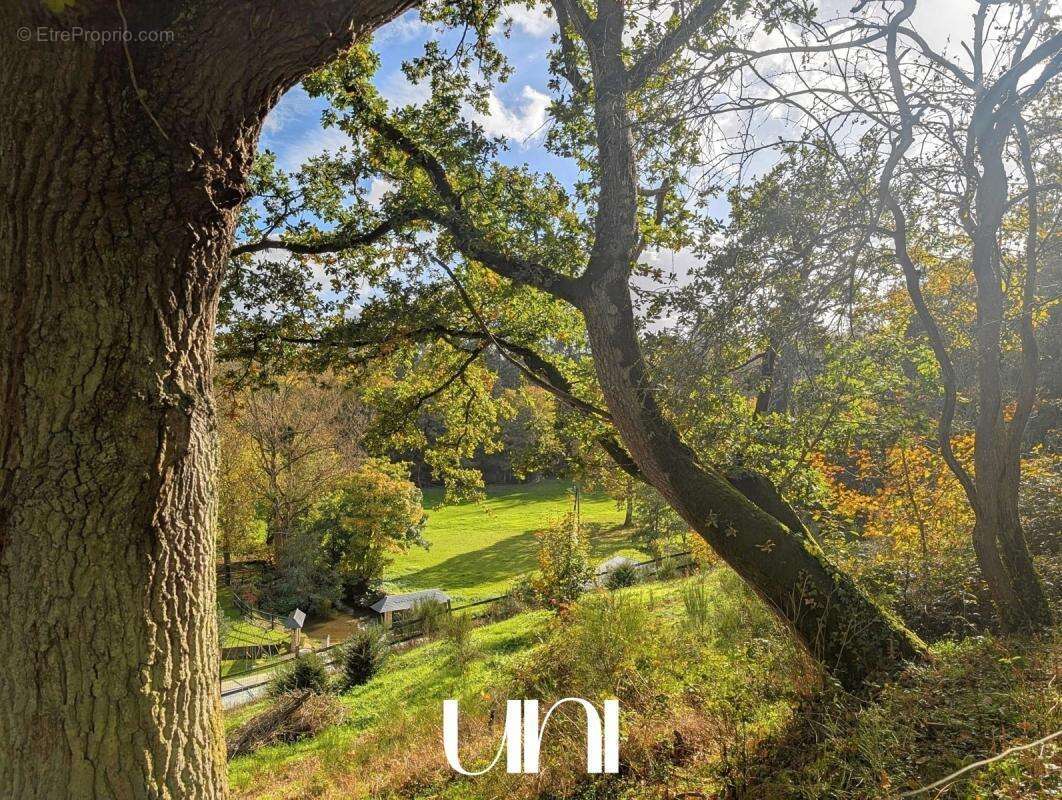 Maison à TOURVILLE-SUR-ODON