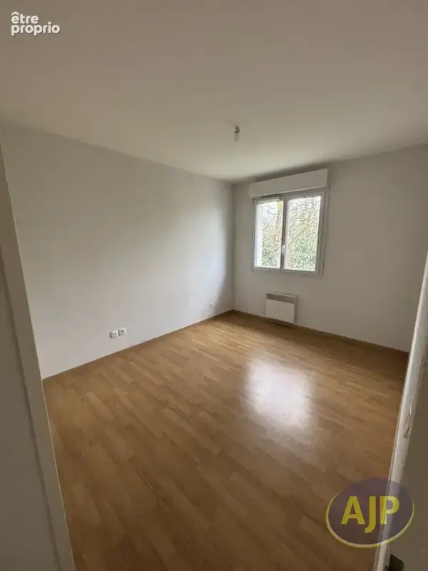 CHALLANS - Maison 3 chambres - photo 8