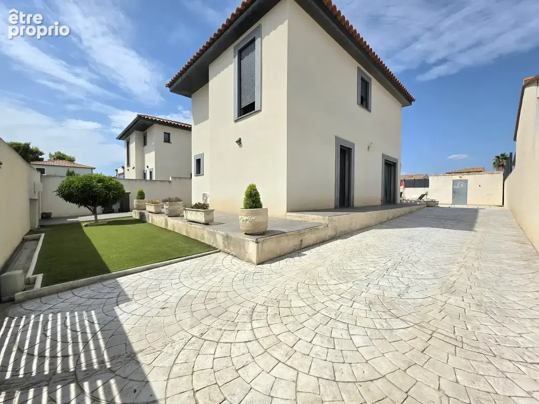 Maison 110 m² à Pia  - photo 3