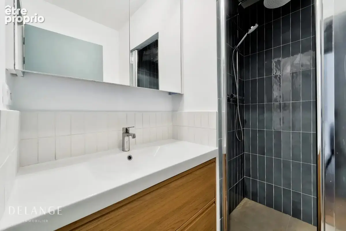 Rue Bobillot - Appartement 3 pièces de 63 m² - photo 5