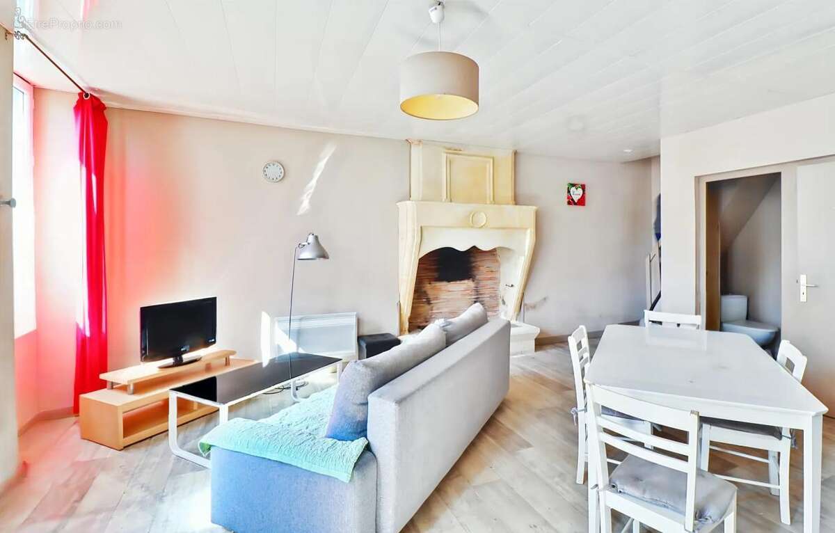 Appartement à JONZAC
