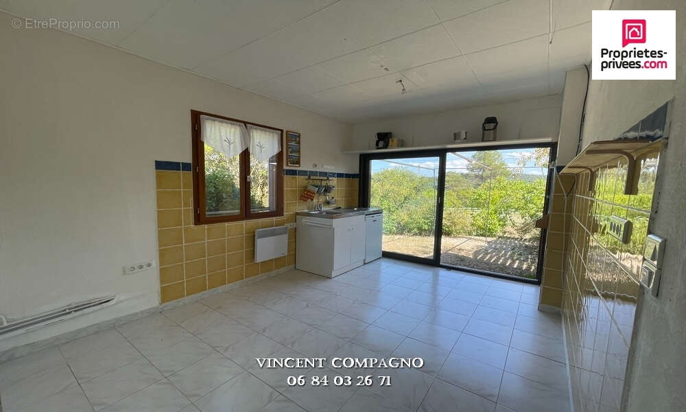 Maison à ESPARRON-DE-VERDON