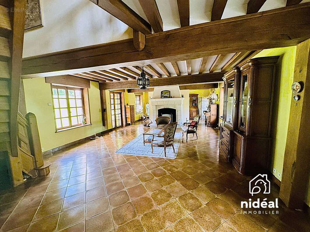 Maison à HEUDREVILLE-SUR-EURE