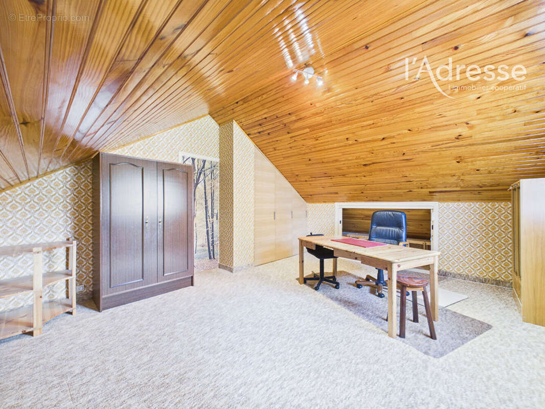 Maison à SAINT-MARTIN-DE-VALAMAS