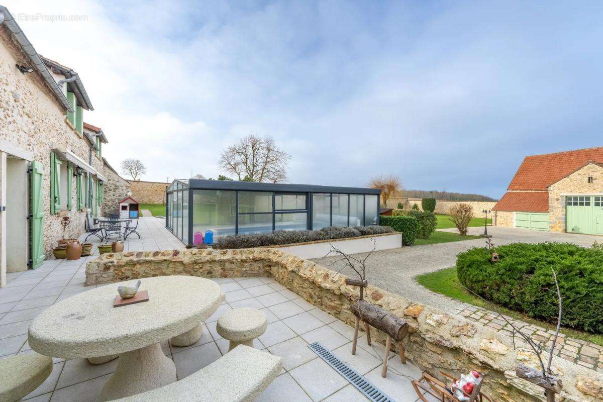 Maison à RAMBOUILLET